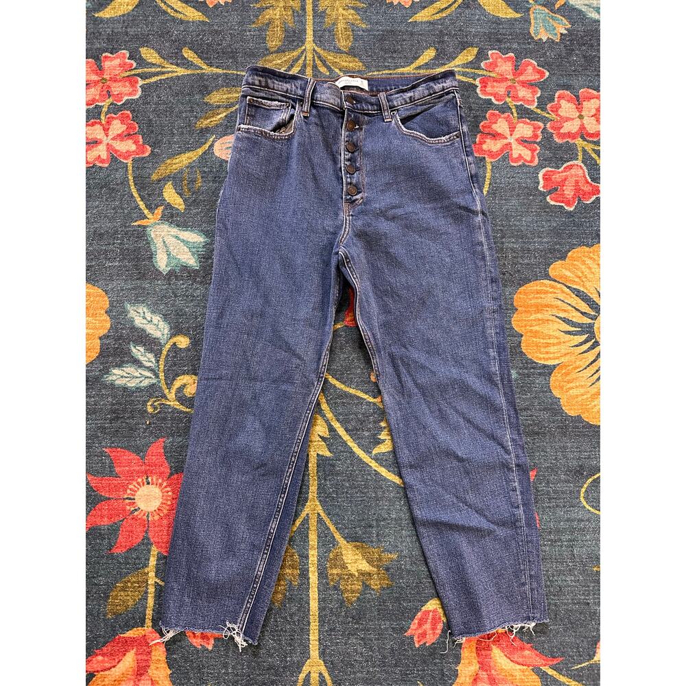 Abercrombie and Fitch Mom High Rise Jeans Size 30